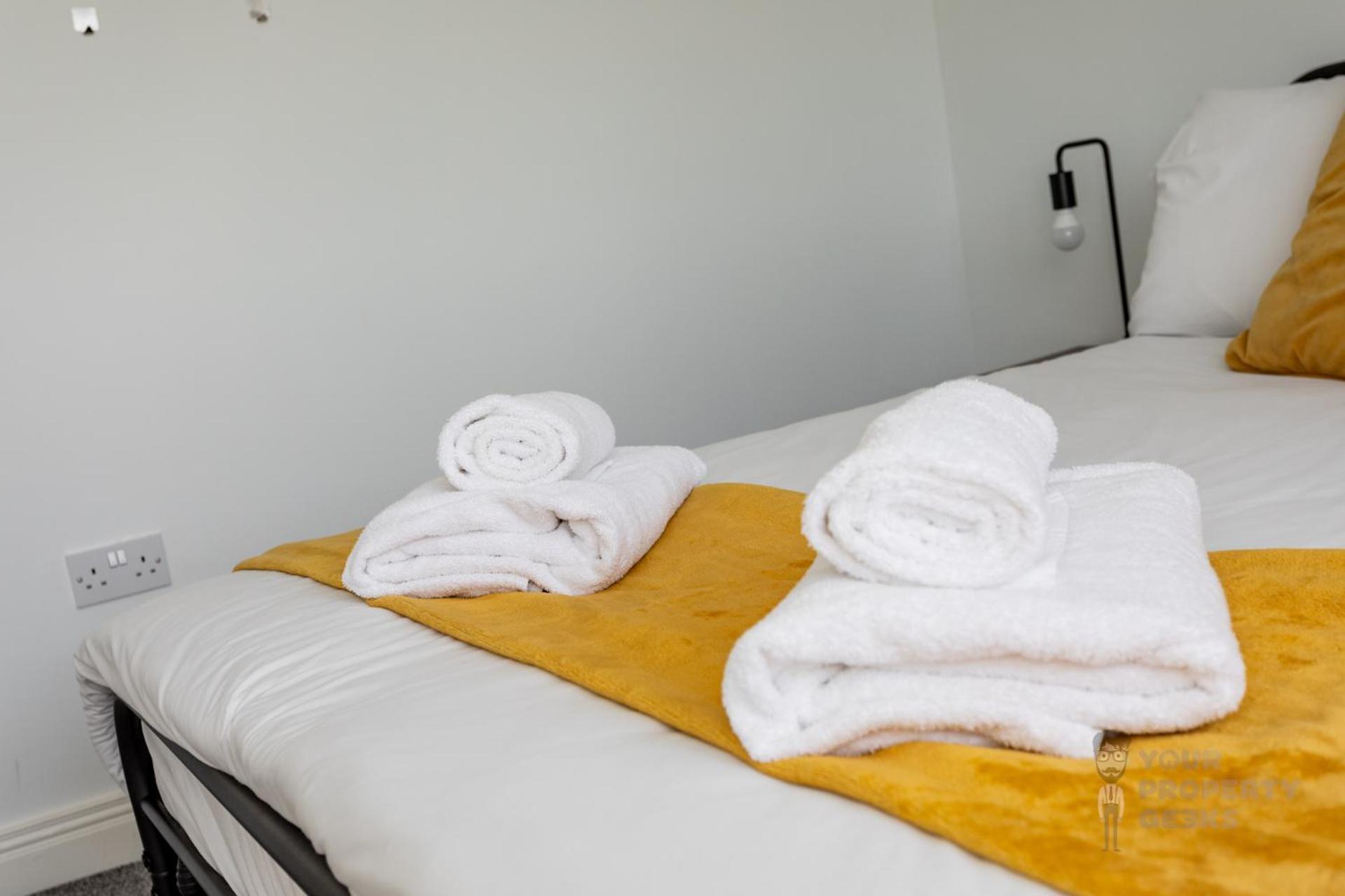 Attic Style 2 Bed Duplex Apartment With Rooftop Patio Belfast Eksteriør billede