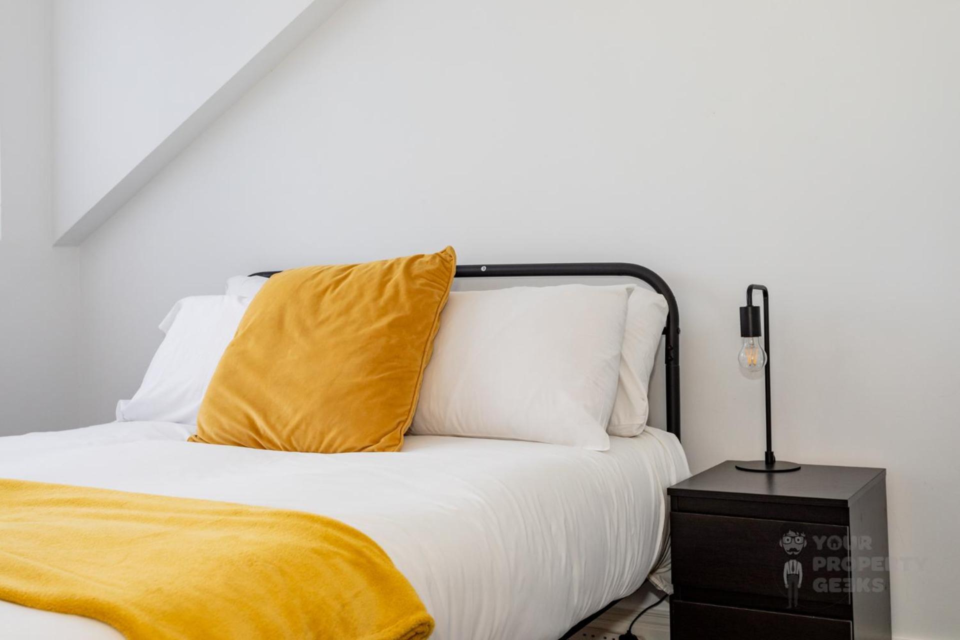 Attic Style 2 Bed Duplex Apartment With Rooftop Patio Belfast Eksteriør billede