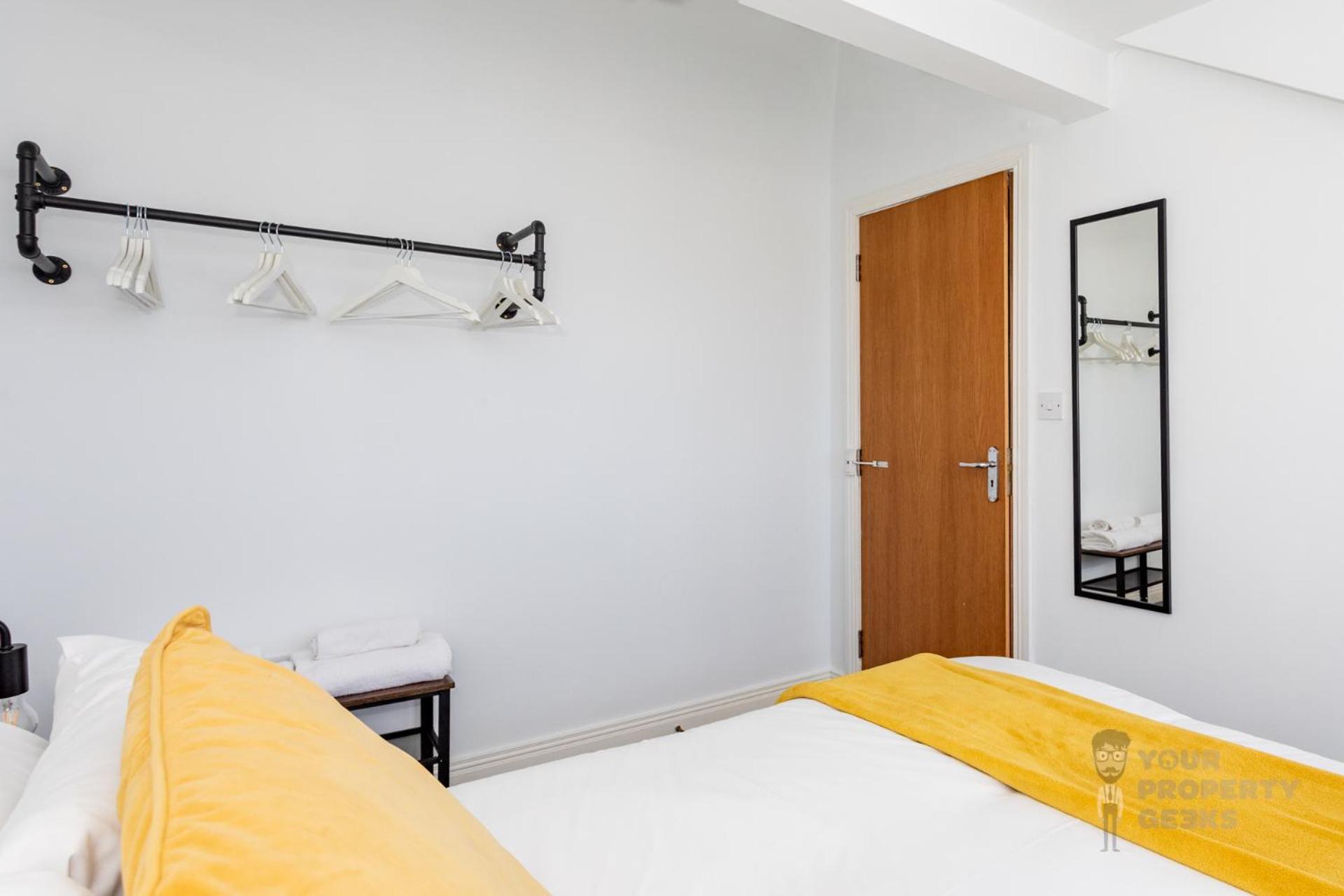 Attic Style 2 Bed Duplex Apartment With Rooftop Patio Belfast Eksteriør billede