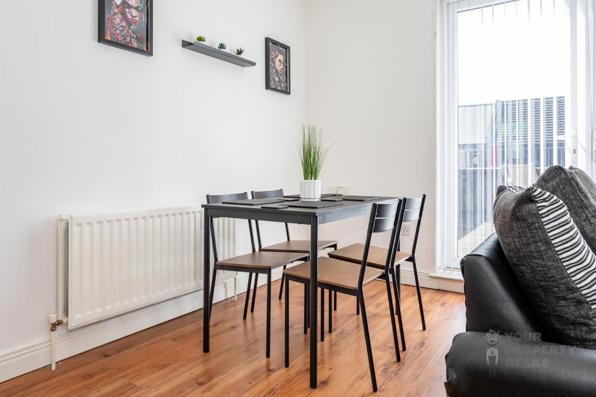Attic Style 2 Bed Duplex Apartment With Rooftop Patio Belfast Eksteriør billede