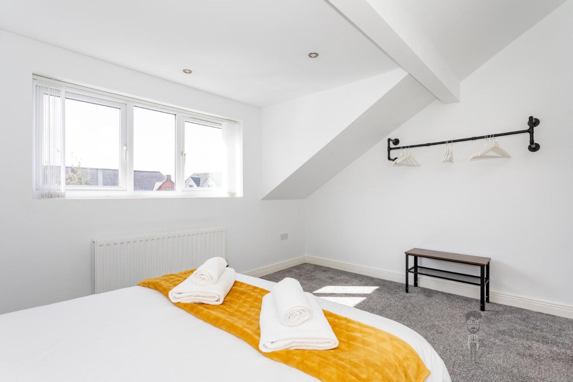 Attic Style 2 Bed Duplex Apartment With Rooftop Patio Belfast Eksteriør billede
