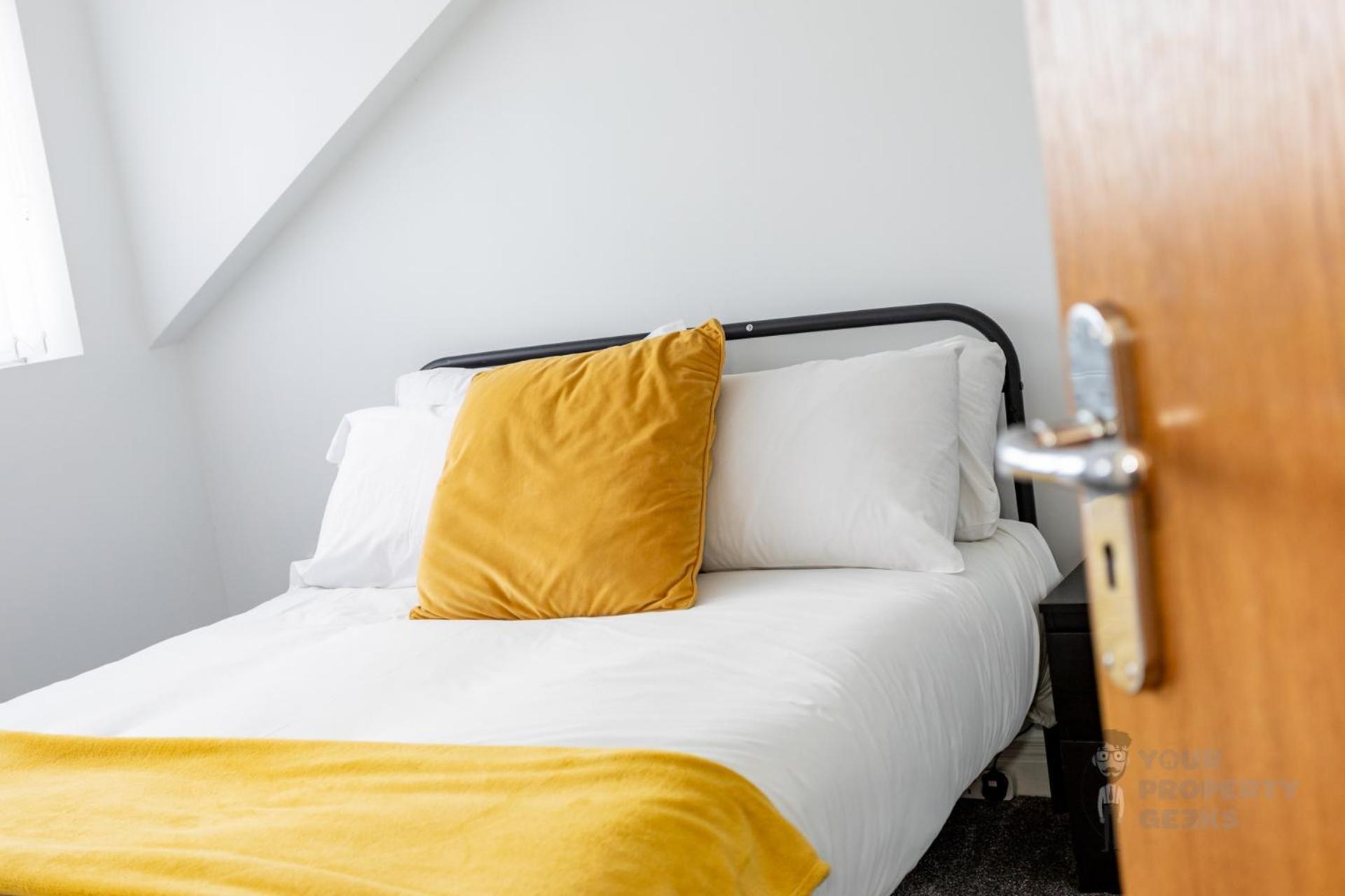 Attic Style 2 Bed Duplex Apartment With Rooftop Patio Belfast Eksteriør billede