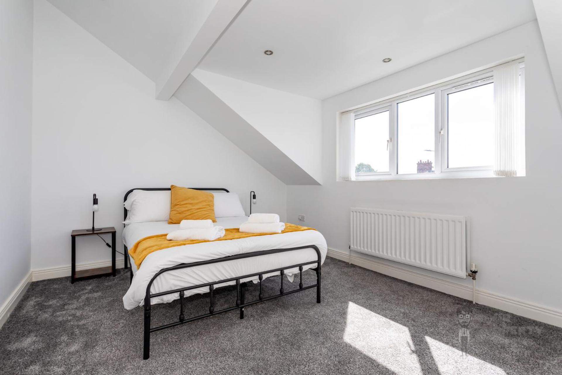 Attic Style 2 Bed Duplex Apartment With Rooftop Patio Belfast Eksteriør billede
